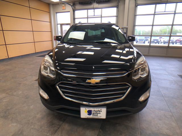 Used 2017 Chevrolet Equinox LT w/ Convenience Package AWD/4WD image 2