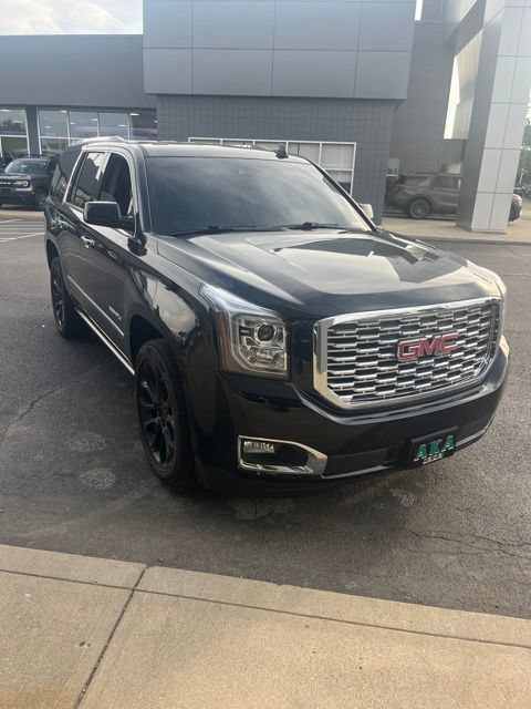 Used 2019 GMC Yukon Denali w/ Denali Ultimate Package AWD/4WD image 1