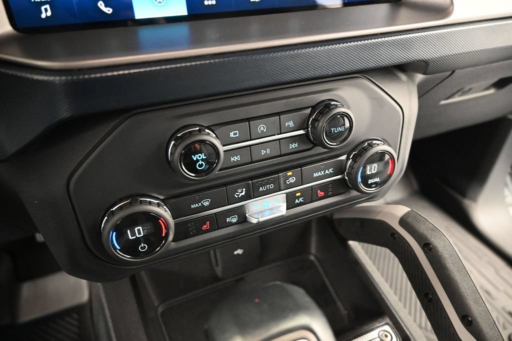 Certified 2023 Ford Bronco Outer Banks w/ Sasquatch Package AWD/4WD image 17