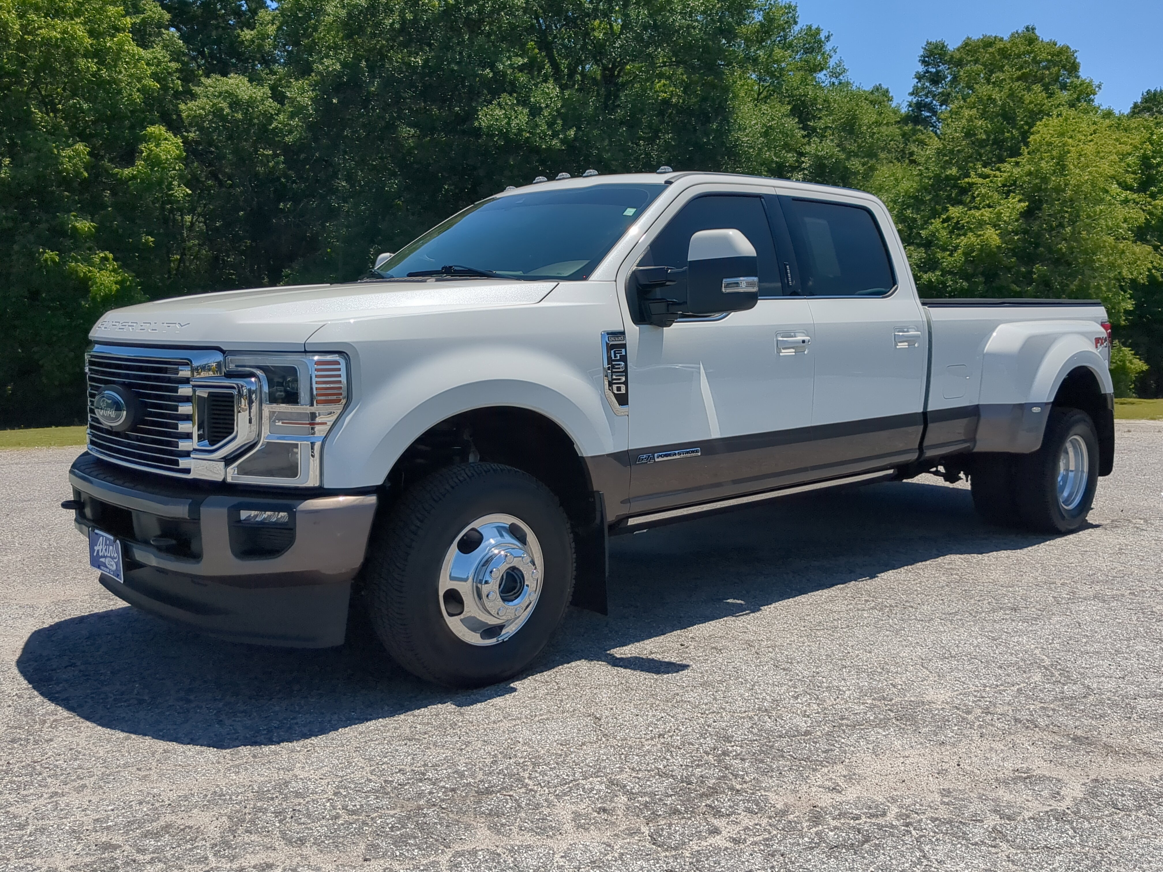 Certified 2022 Ford F350 King Ranch w/ King Ranch Ultimate Package AWD/4WD image 6