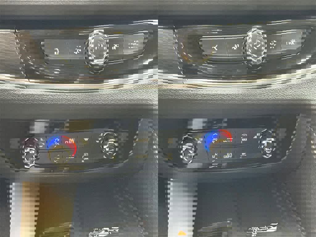 Used 2023 Buick Enclave Essence w/ Experience Buick Package image 30