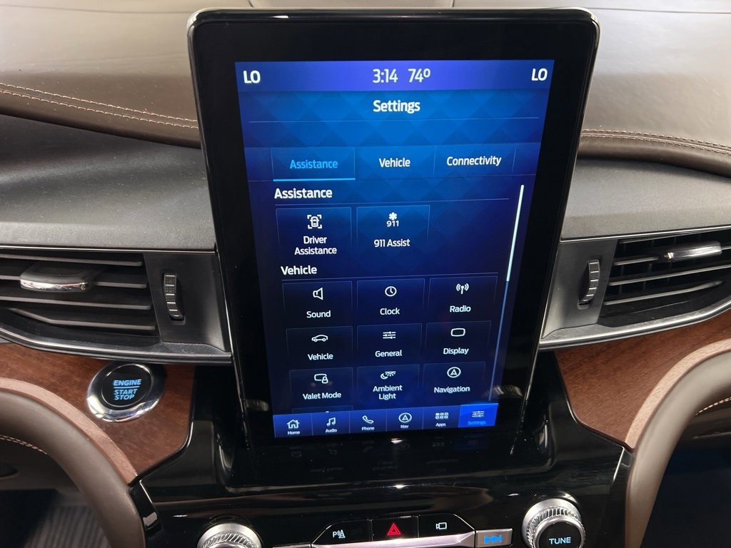 Certified 2022 Ford Explorer King Ranch w/ Class IV Trailer Tow Package image 10