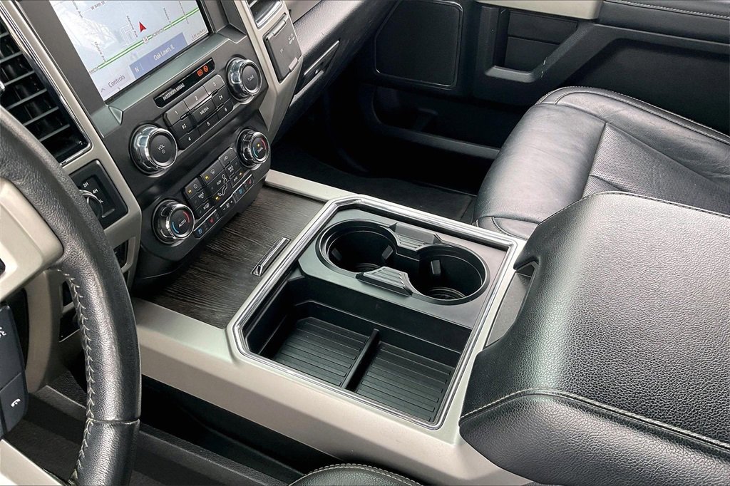 Certified 2020 Ford F350 Lariat w/ Lariat Ultimate Package image 15