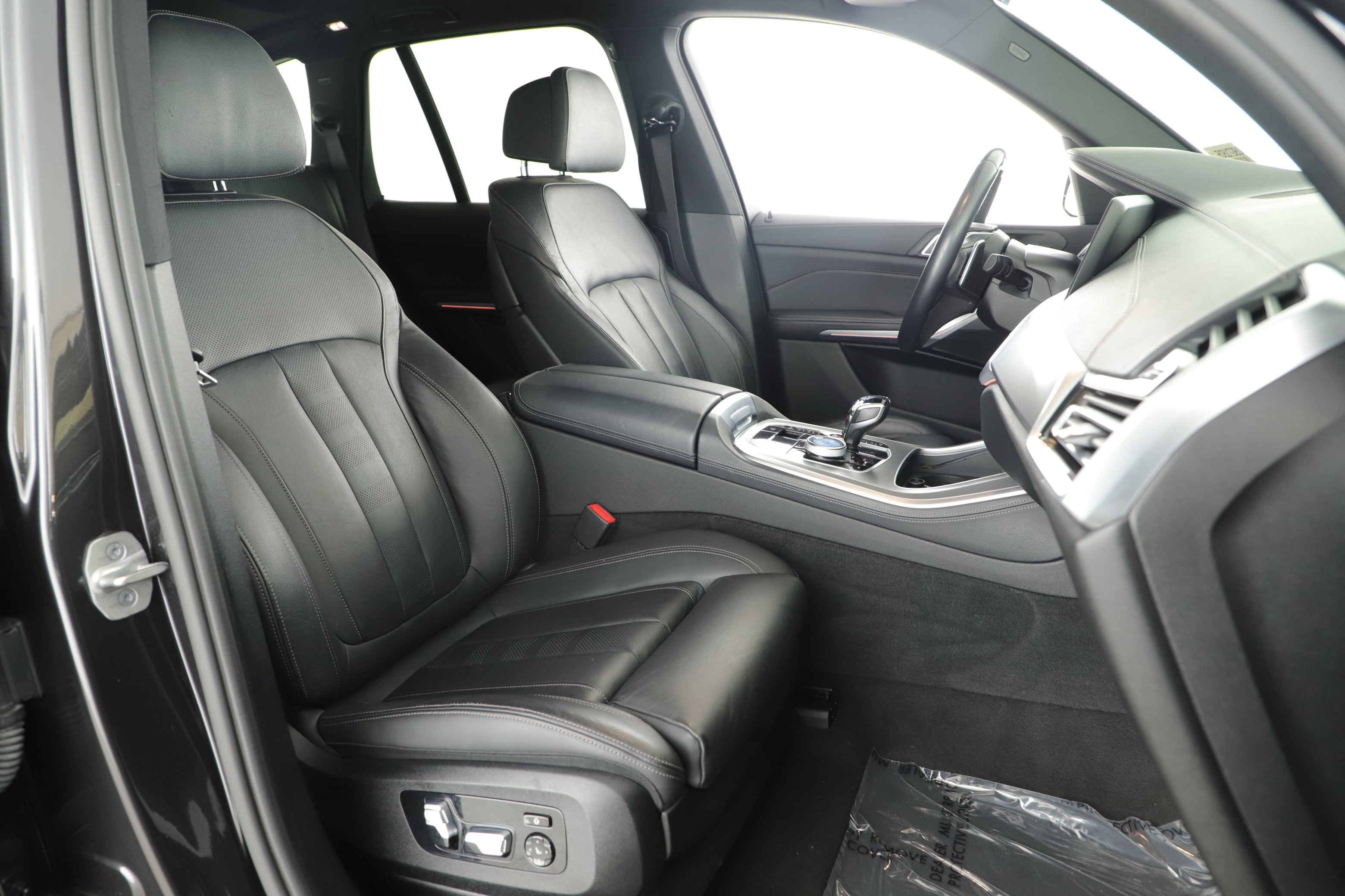 Used 2021 BMW X5 sDrive40i w/ Premium Package 2 RWD image 18