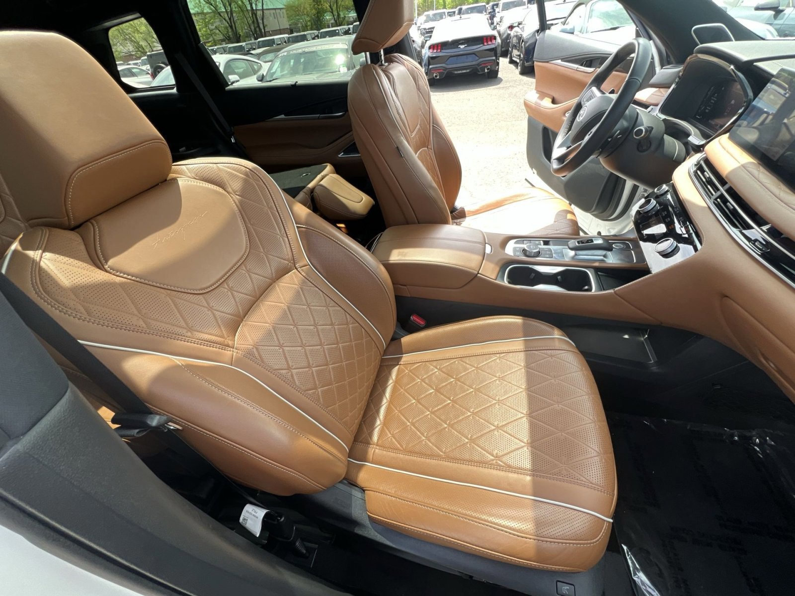 Used 2023 INFINITI QX60 Autograph w/ Cargo Package image 36