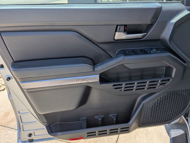 Used 2024 Toyota Tacoma TRD Sport AWD/4WD image 12