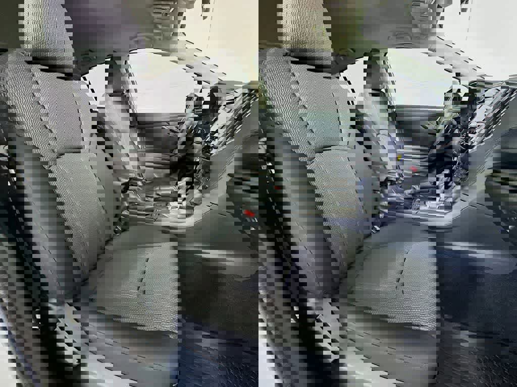 Used 2023 Subaru Impreza Premium image 13