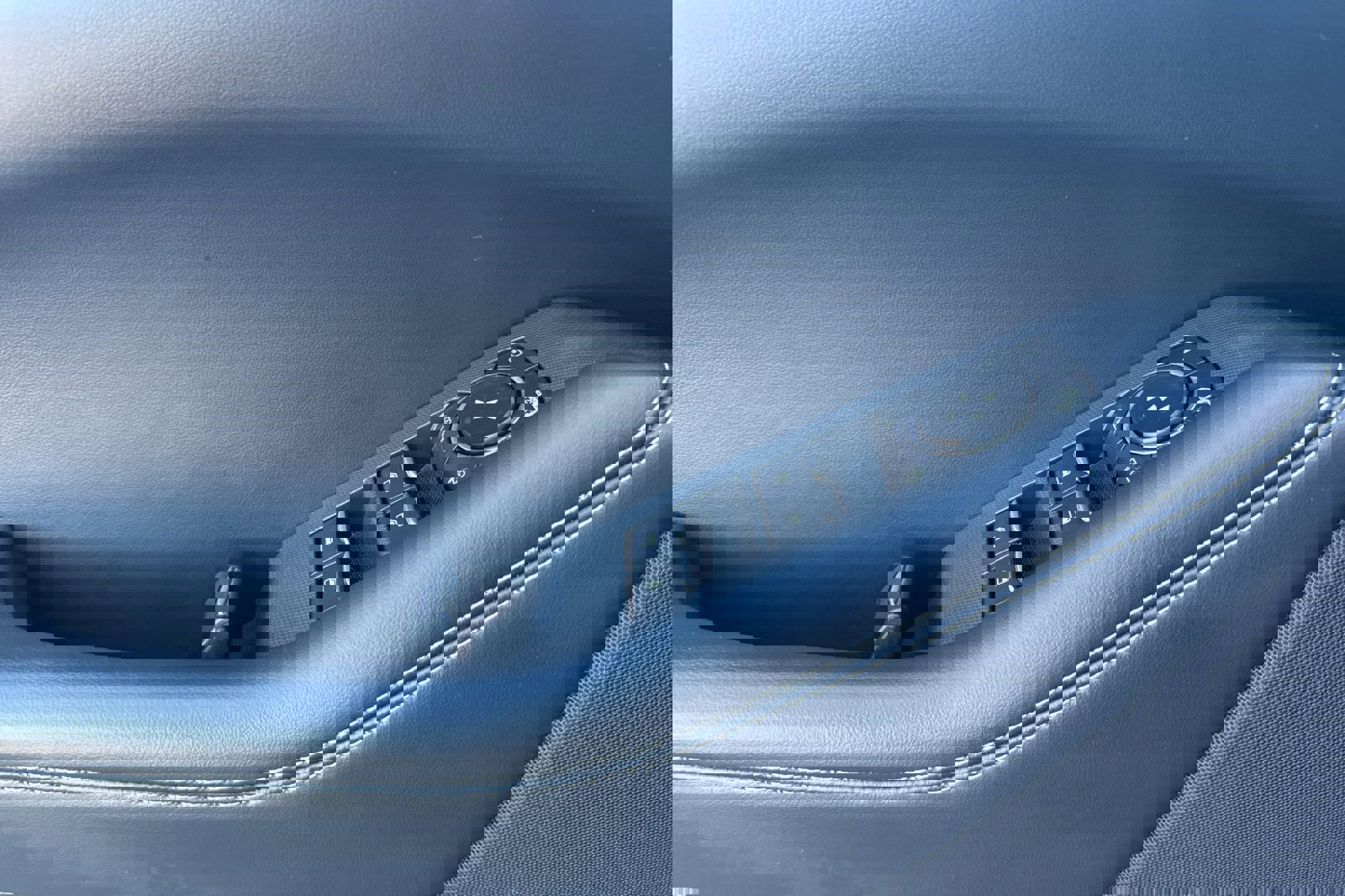 Certified 2021 Ford Mustang Mach-E Select w/ Comfort/Technology Package image 12