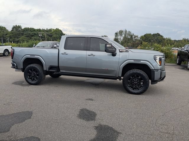 Used 2024 GMC Sierra 2500 AT4 w/ AT4 Premium Plus Package AWD/4WD image 2