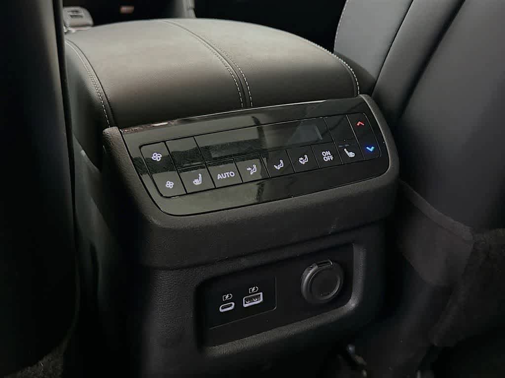 Used 2024 INFINITI QX60 Luxe AWD/4WD image 13