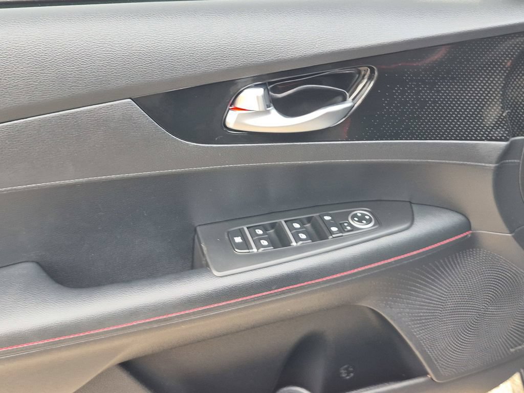 Used 2023 Kia Forte GT w/ GT2 Package FWD image 19