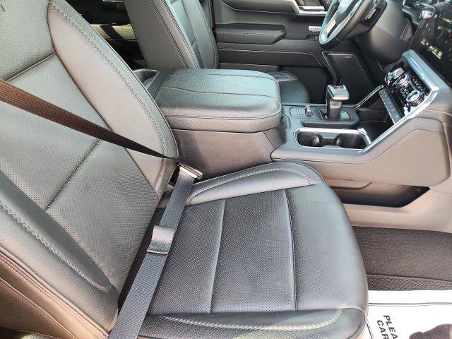 Used 2024 GMC Sierra 1500 Denali w/ Technology Package RWD image 13