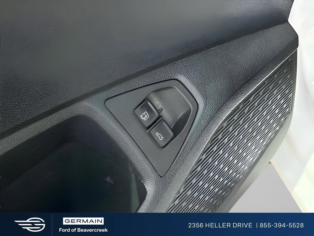 Used 2024 Volkswagen Jetta SE image 11