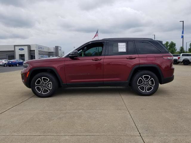 Used 2022 Jeep Grand Cherokee Trailhawk w/ ADV Protech Group II AWD/4WD image 6