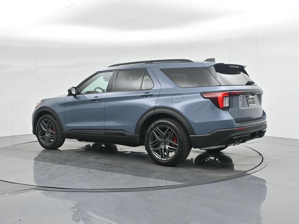 Certified 2025 Ford Explorer ST w/ Sun And Sound Package AWD/4WD image 7