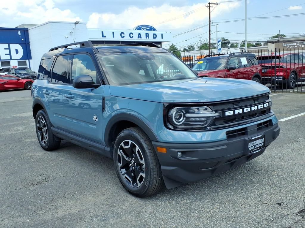 Certified 2023 Ford Bronco Sport Outer Banks w/ Tech Package
