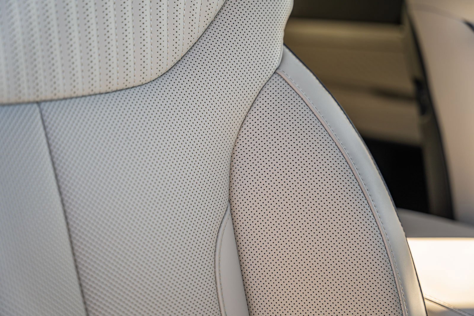 Used 2025 Hyundai Palisade Calligraphy image 17