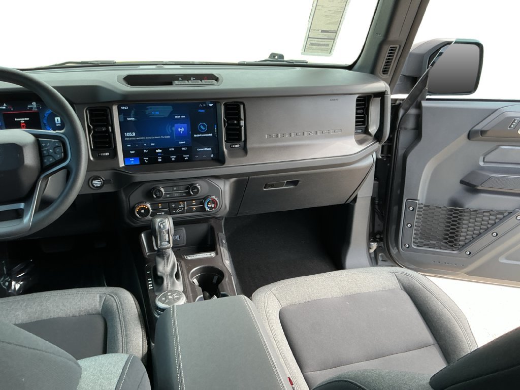 Certified 2025 Ford Bronco 2-Door AWD/4WD image 32