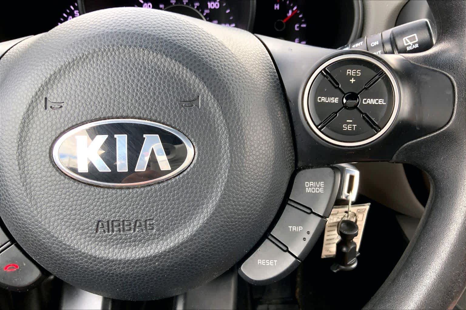 Used 2017 Kia Soul w/ Convenience Package FWD image 25