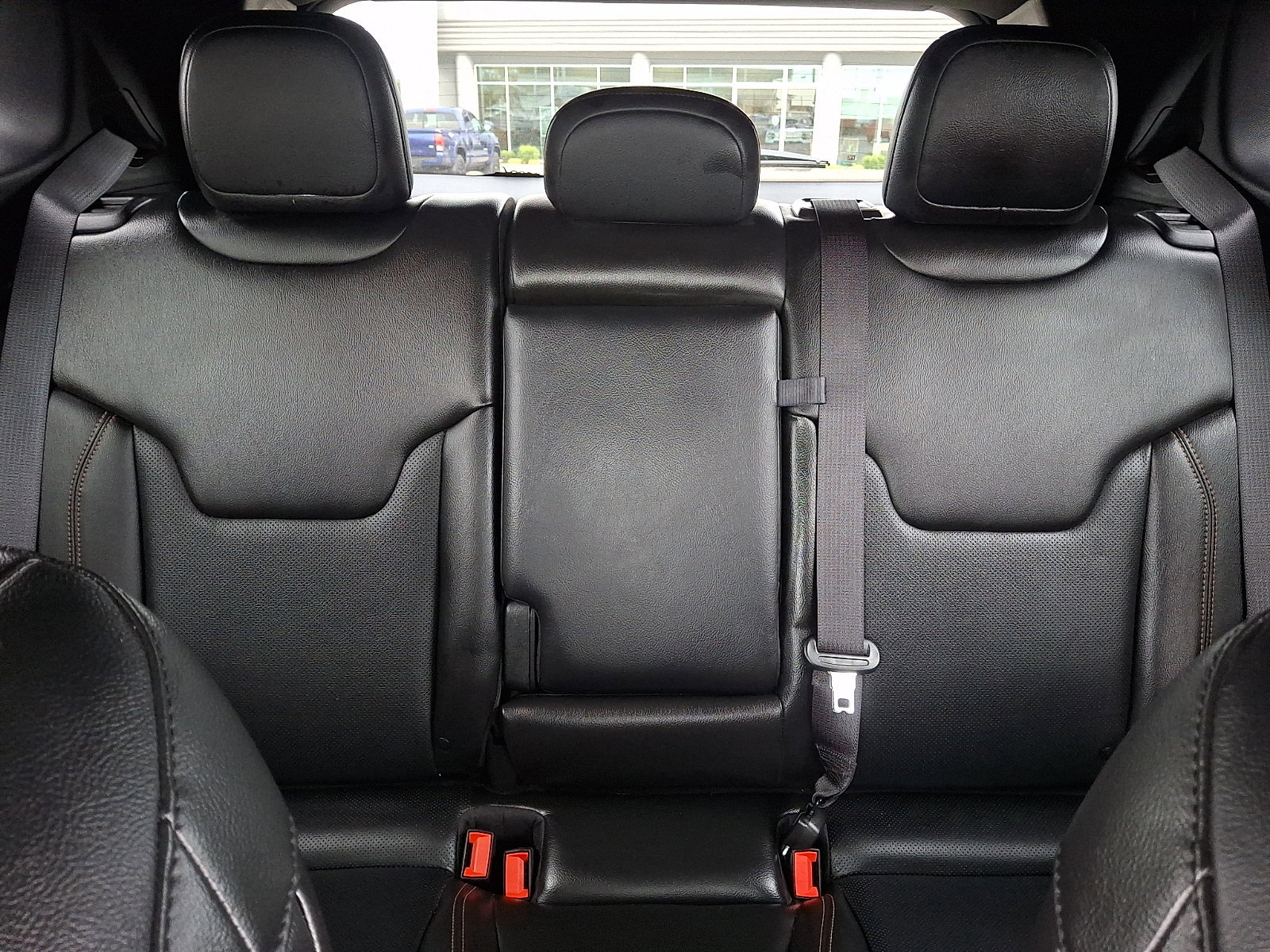 Used 2022 Jeep Compass Limited image 18