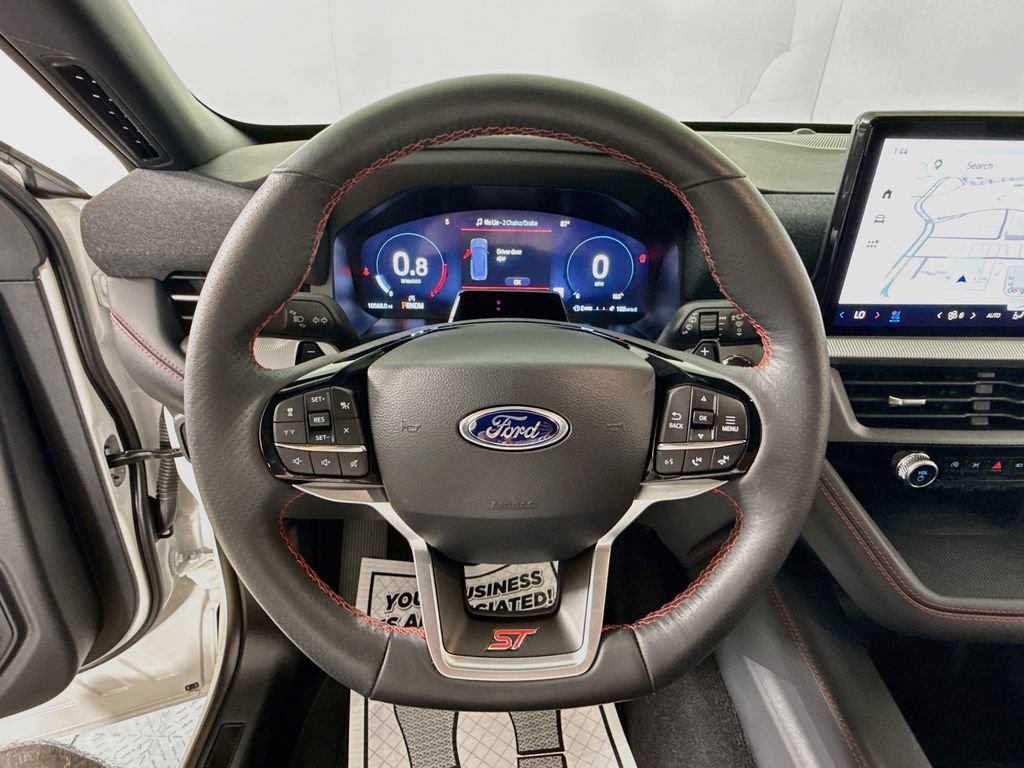 Certified 2026 Ford Explorer ST AWD/4WD image 11