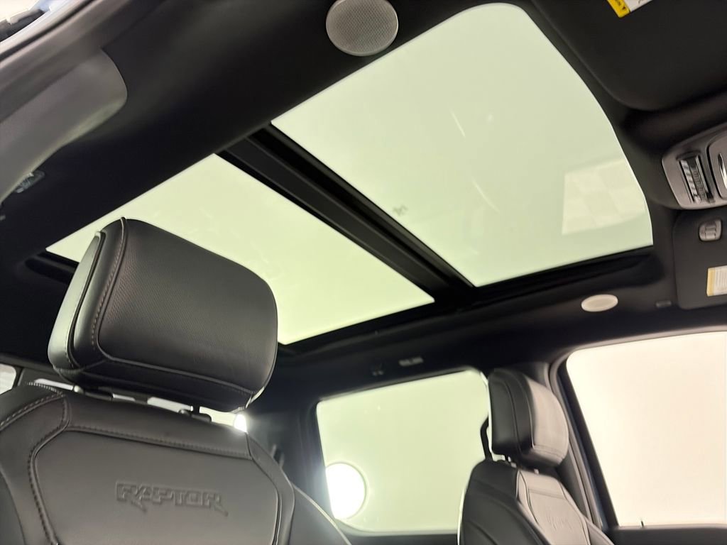 Certified 2023 Ford F150 Raptor w/ Raptor 37 Performance Package image 31