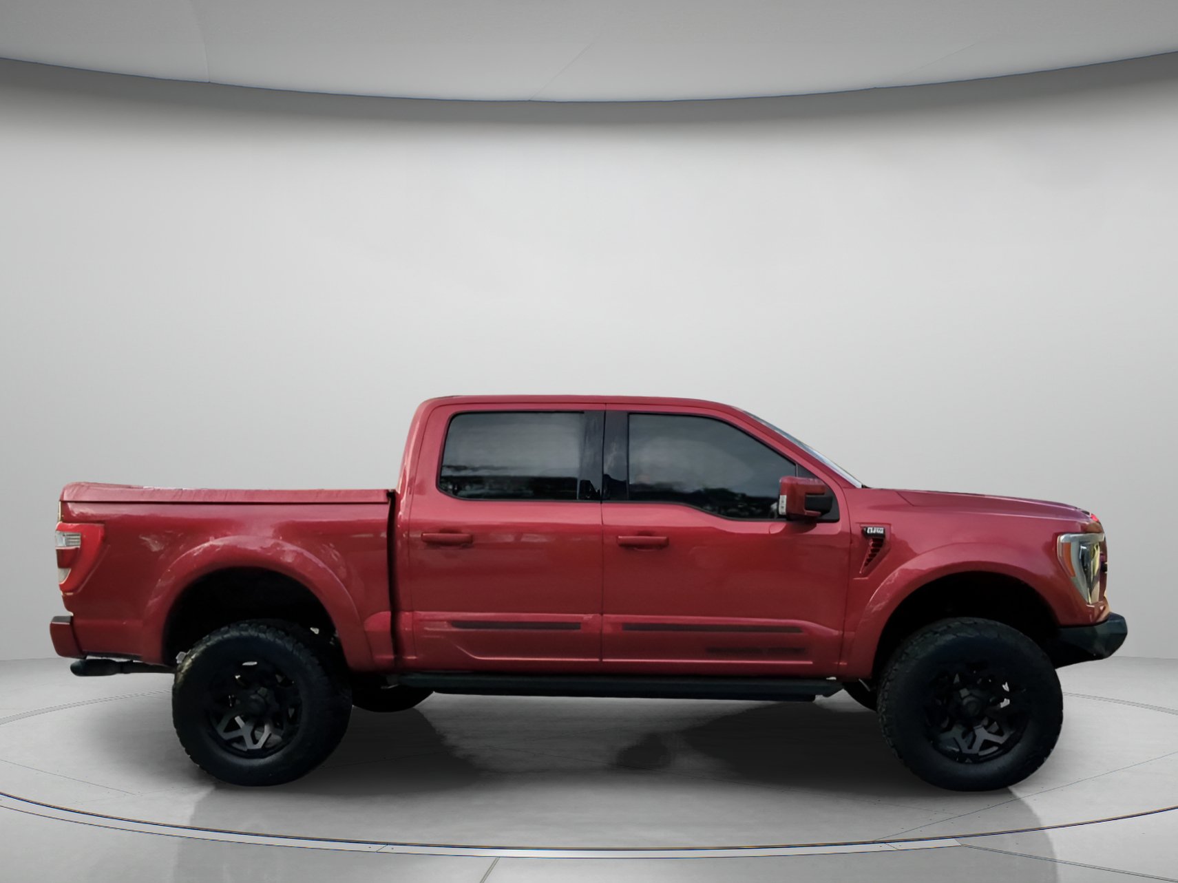 Certified 2022 Ford F150 Lariat w/ Equipment Group 502A High AWD/4WD image 32
