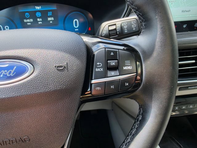 Certified 2023 Ford Escape Platinum AWD/4WD image 23