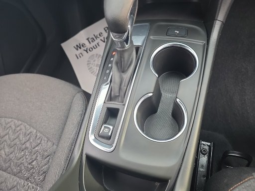 Used 2024 Chevrolet Equinox LT FWD image 19