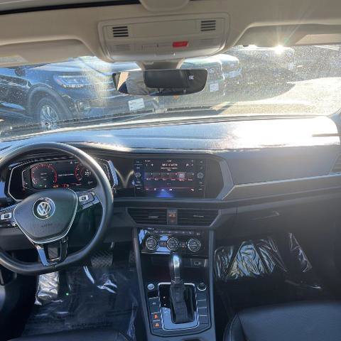 Used 2019 Volkswagen Jetta SEL Premium image 20