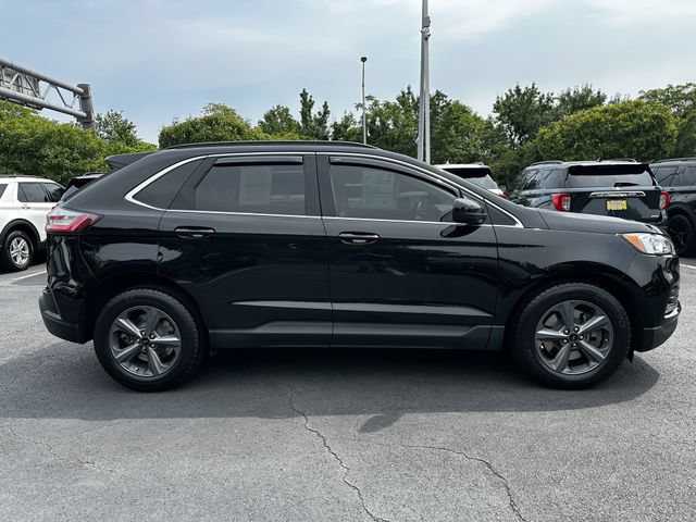 Certified 2022 Ford Edge SEL w/ Sport Appearance Package AWD/4WD image 4