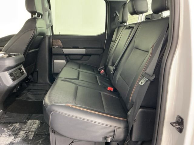 Certified 2025 Ford F450 Lariat w/ FX4 Off-Road Package AWD/4WD image 31