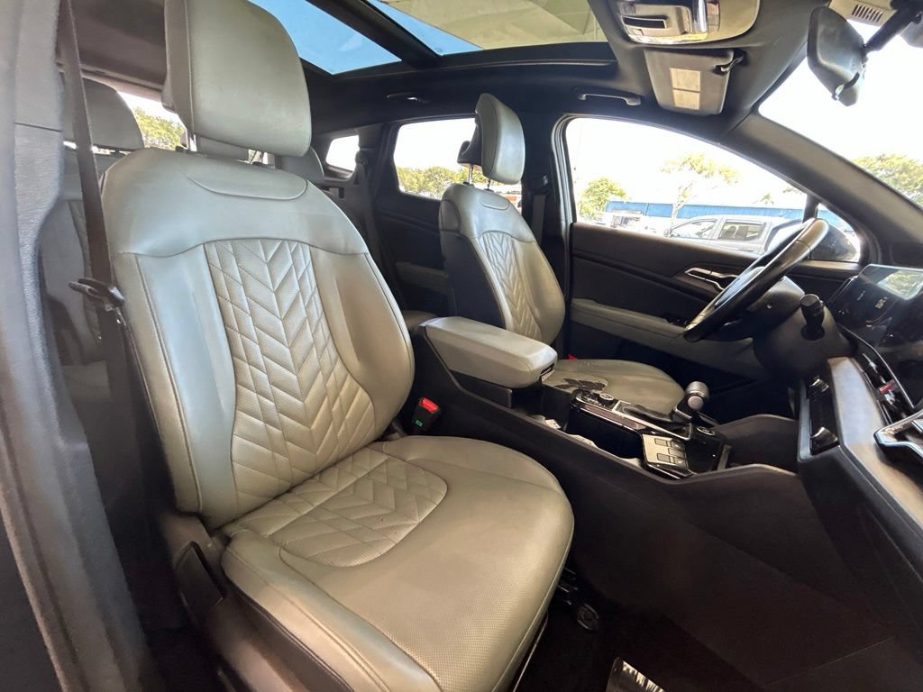 Used 2023 Kia Sportage X-Line w/ X-Line Premium Package AWD/4WD image 29