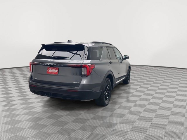 Certified 2025 Ford Explorer Active AWD/4WD image 40