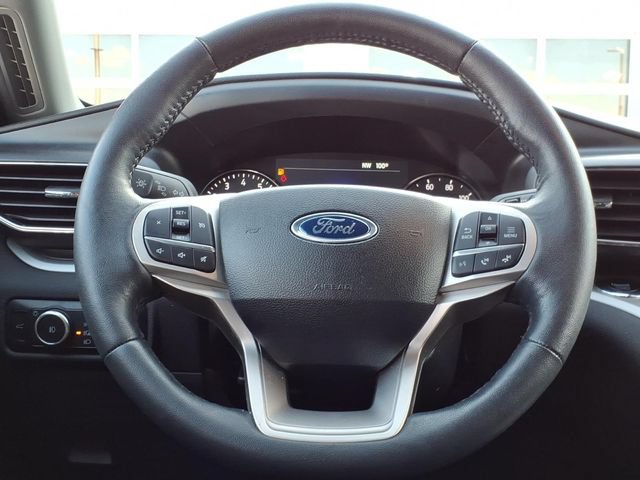 Certified 2024 Ford Explorer XLT w/ Equipment Group 202A AWD/4WD image 15