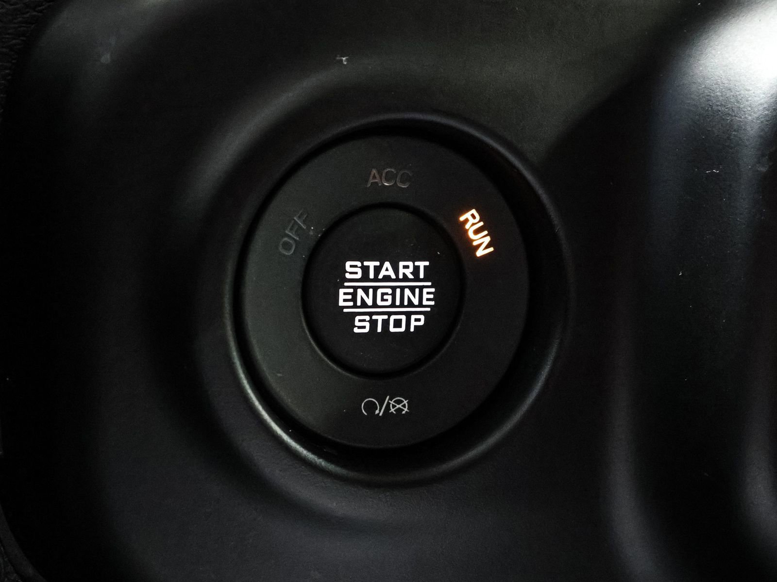 Used 2022 Jeep Wrangler Unlimited Rubicon w/ Cold Weather Group image 36