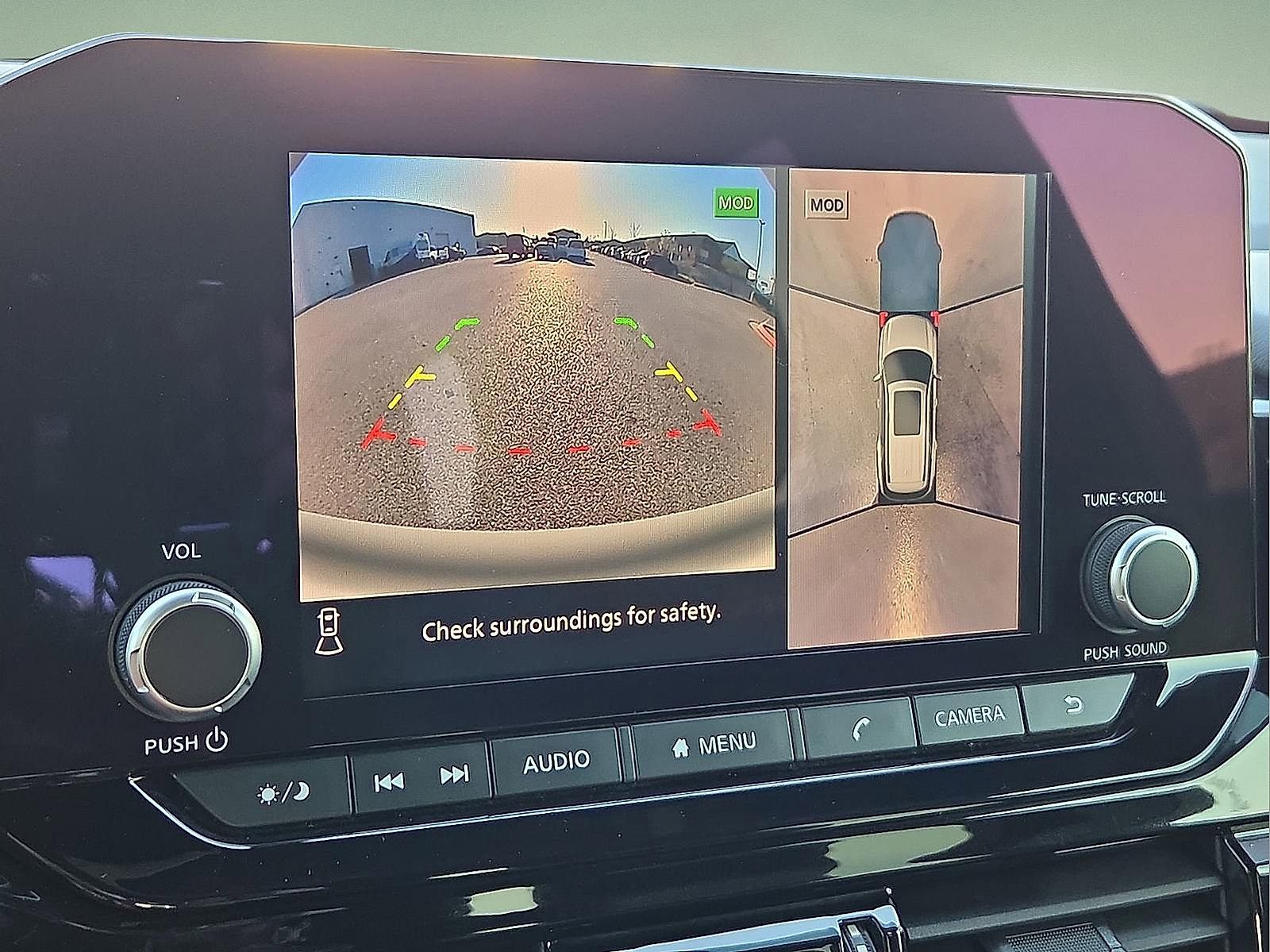 Used 2023 Nissan Pathfinder Rock Creek image 17