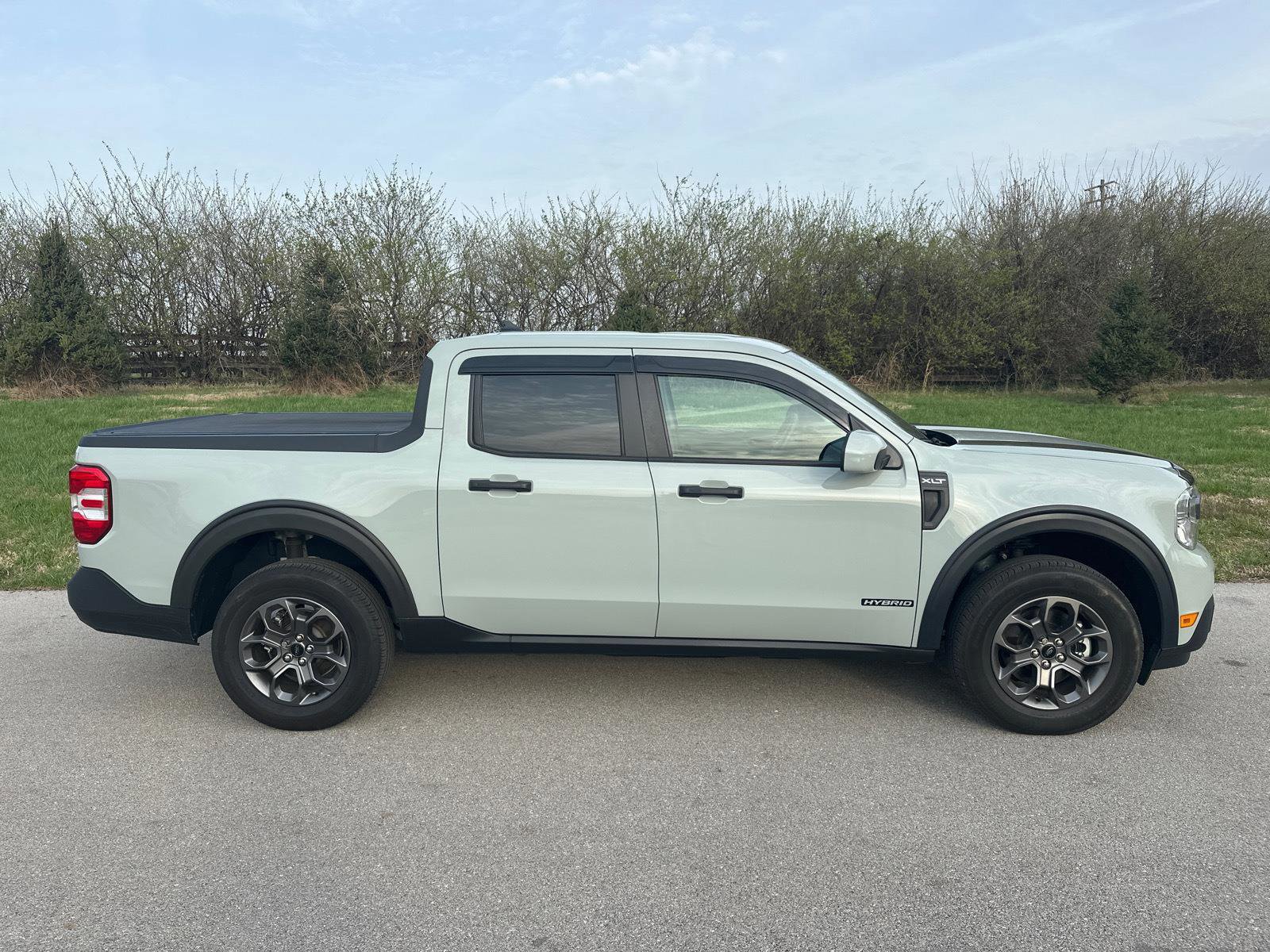 Certified 2023 Ford Maverick XLT w/ XLT Luxury Package image 2