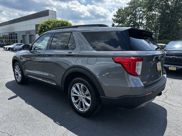 Certified 2023 Ford Explorer XLT w/ Equipment Group 202A AWD/4WD image 7