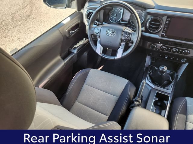 Used 2021 Toyota Tacoma TRD Off-Road w/ Technology Package AWD/4WD image 13
