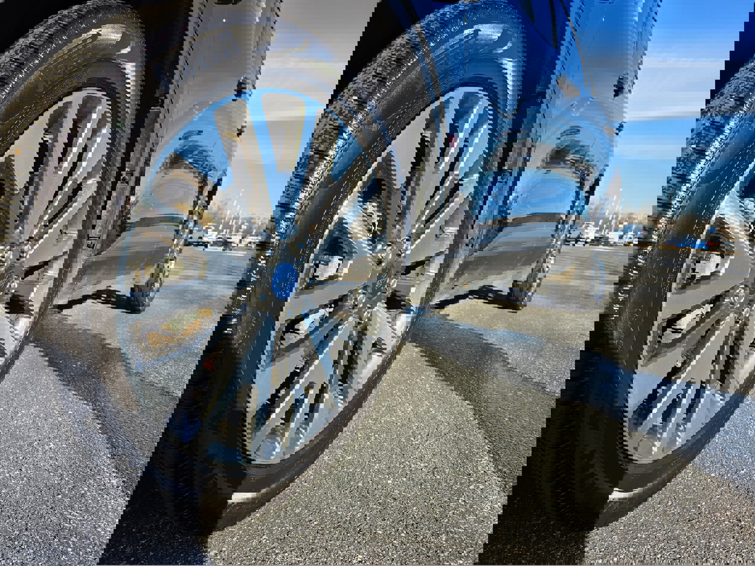 Certified 2020 Ford Escape Titanium image 21