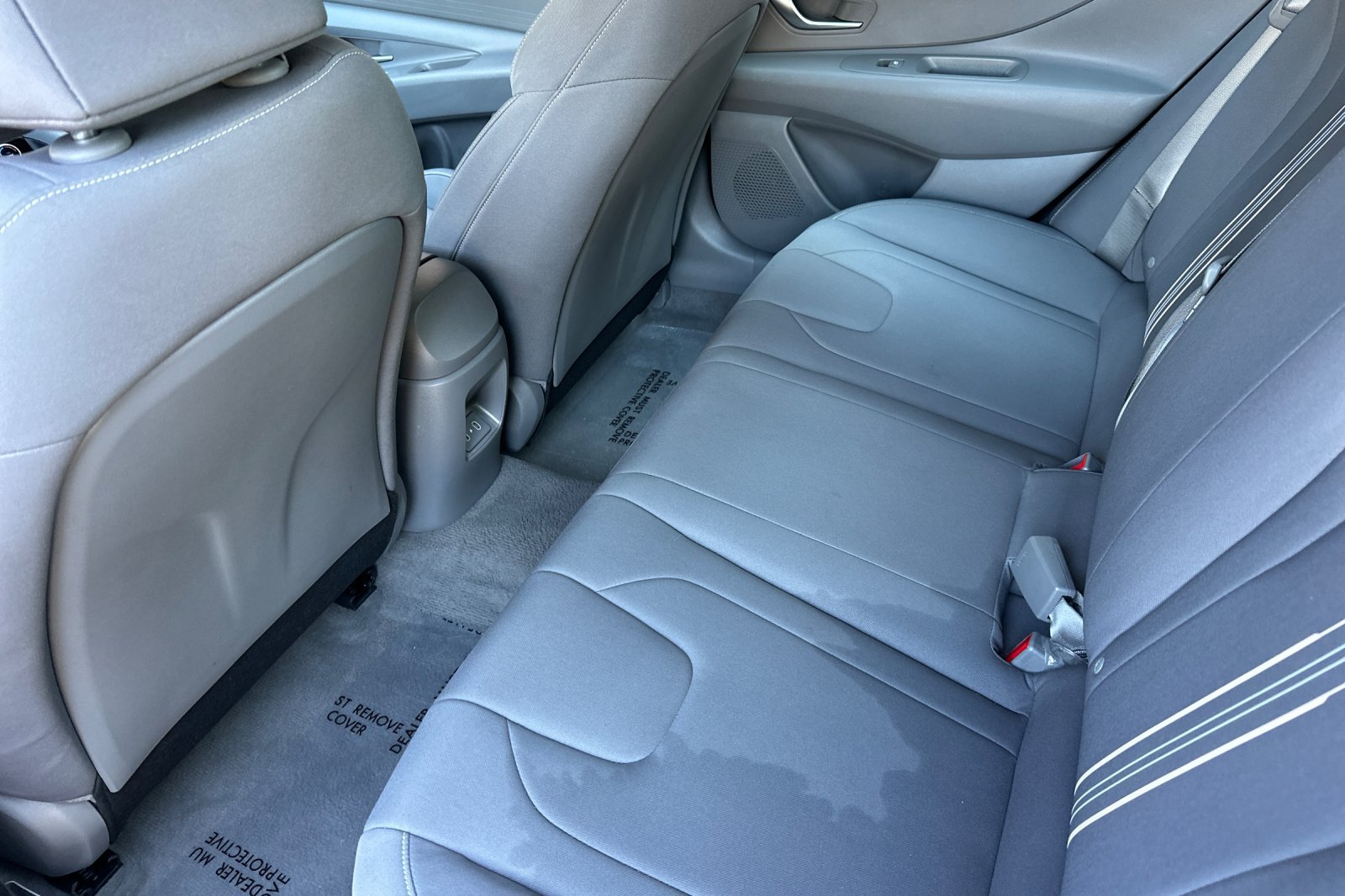 Used 2024 Hyundai Elantra SEL FWD image 14