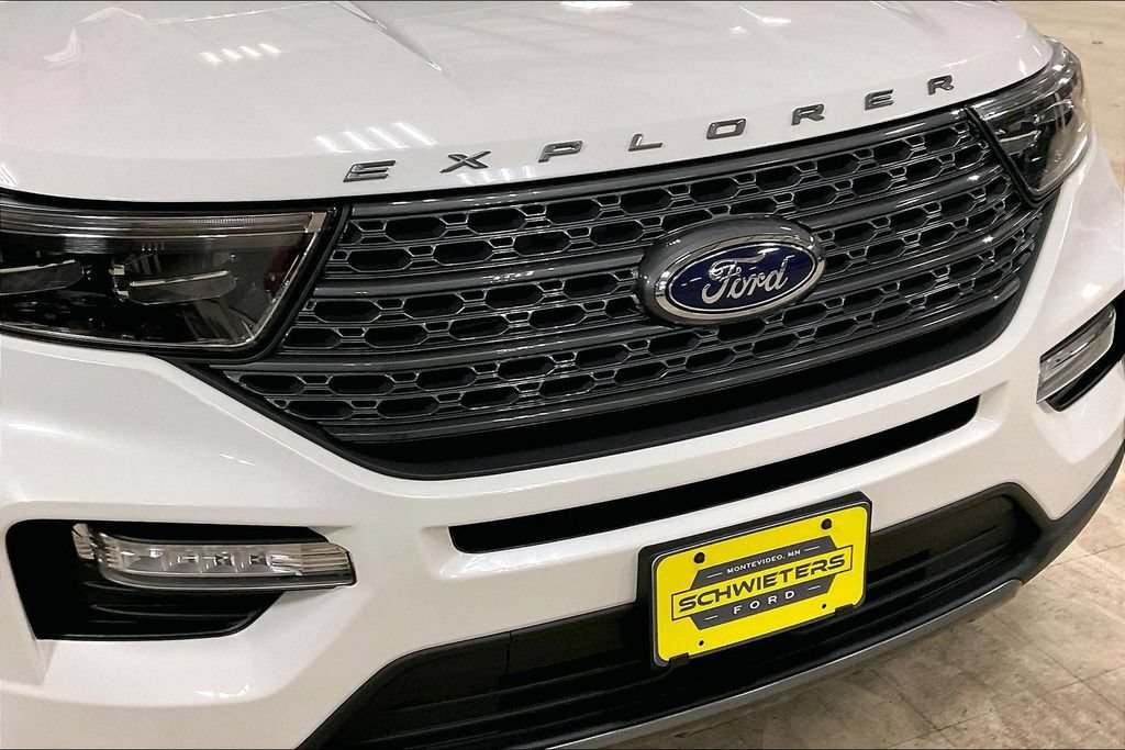 Certified 2023 Ford Explorer XLT w/ Equipment Group 202A AWD/4WD image 29