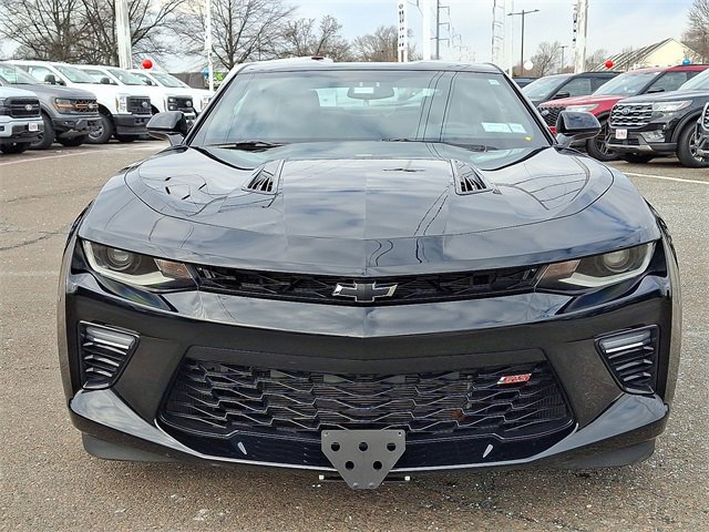 Used 2017 Chevrolet Camaro SS image 7