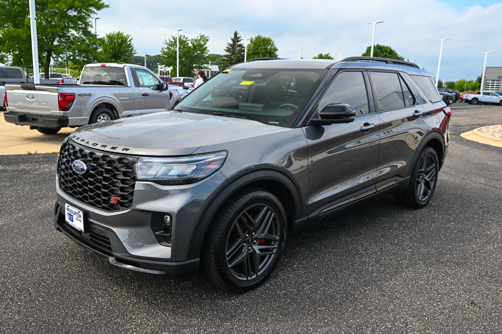 Certified 2025 Ford Explorer ST w/ Sun And Sound Package AWD/4WD image 9