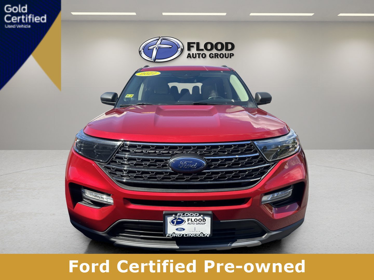 Certified 2022 Ford Explorer XLT w/ Equipment Group 202A AWD/4WD image 2
