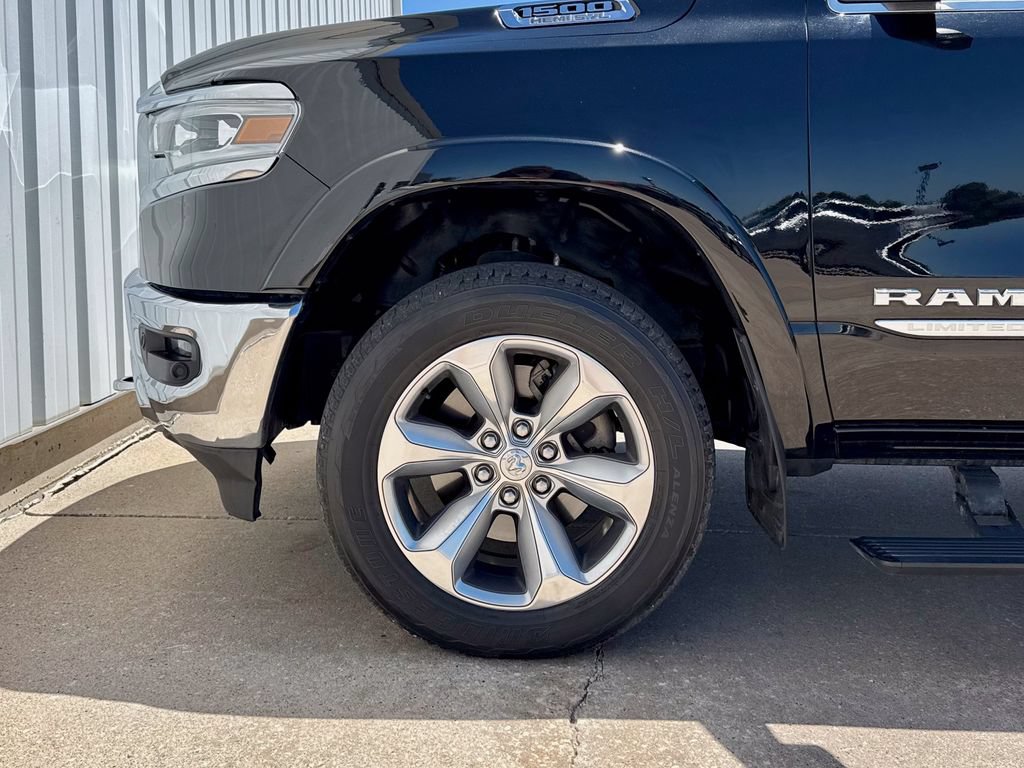 Used 2022 RAM 1500 Limited AWD/4WD image 38