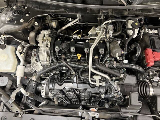 Used 2024 Nissan Altima 2.5 SV FWD image 11