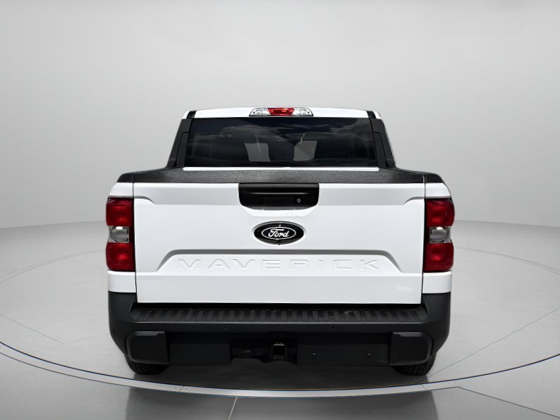 Certified 2025 Ford Maverick XLT FWD image 4