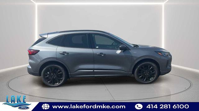 Certified 2025 Ford Escape ST-Line Elite w/ Premium Technology Package AWD/4WD image 18